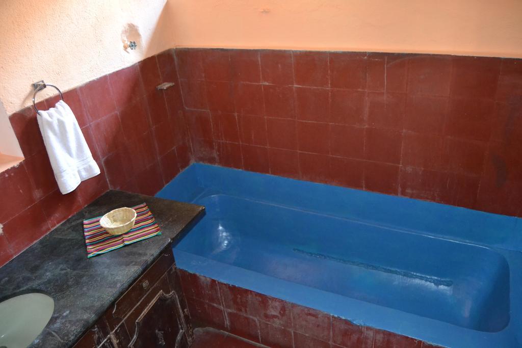 Hostal Morenosアンティグア・グアテマラ エクステリア 写真